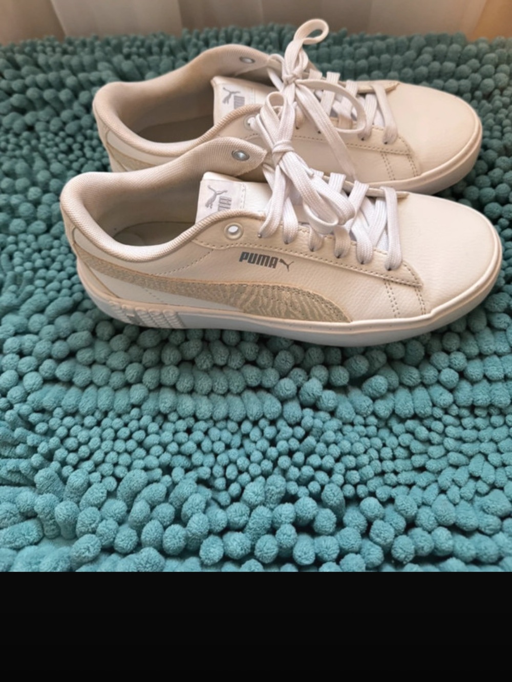 Puma Women's Cream & White Low-Top Sneakers